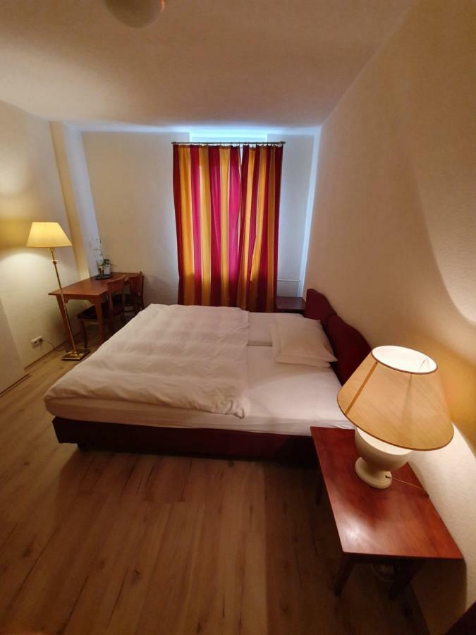 Hotel-Events Adlerpalast Rüsselsheim Eksteriør billede